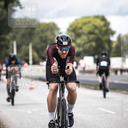 16.08.2026 - KN Förde Triathlon 2026 H.Heesch http://msf.ph/oto/9985290 16.08.2026 13:03:58 Radfahren 503, 539, 719, 733 meine-sportfotos.de