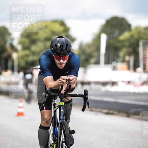 16.08.2026 - KN Förde Triathlon 2026 H.Heesch http://msf.ph/oto/9985313 16.08.2026 13:04:00 Radfahren 503, 539, 608, 703, 719, 733 meine-sportfotos.de