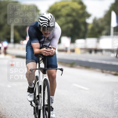 16.08.2026 - KN Förde Triathlon 2026 H.Heesch http://msf.ph/oto/9985352 16.08.2026 13:04:07 Radfahren 514, 515, 532, 542, 545, 608, 703 meine-sportfotos.de