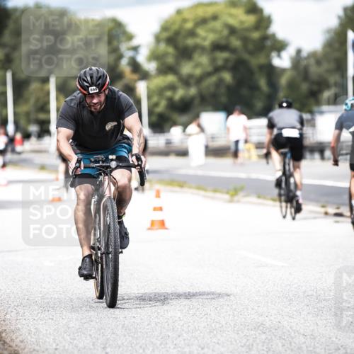 16.08.2026 - KN Förde Triathlon 2026 H.Heesch http://msf.ph/oto/9985366 16.08.2026 13:04:17 Radfahren 606, 721 meine-sportfotos.de