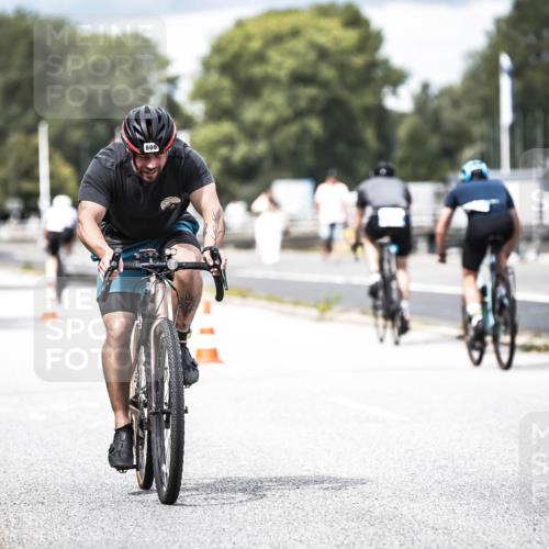 16.08.2026 - KN Förde Triathlon 2026 H.Heesch http://msf.ph/oto/9985369 16.08.2026 13:04:17 Radfahren 606, 721 meine-sportfotos.de