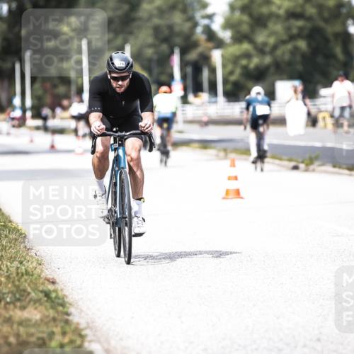 16.08.2026 - KN Förde Triathlon 2026 H.Heesch http://msf.ph/oto/9985391 16.08.2026 13:04:22 Radfahren 575 meine-sportfotos.de