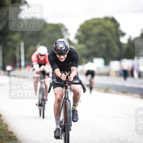 16.08.2026 - KN Förde Triathlon 2026 H.Heesch http://msf.ph/oto/9985508 16.08.2026 13:05:41 Radfahren 523, 530, 568 meine-sportfotos.de