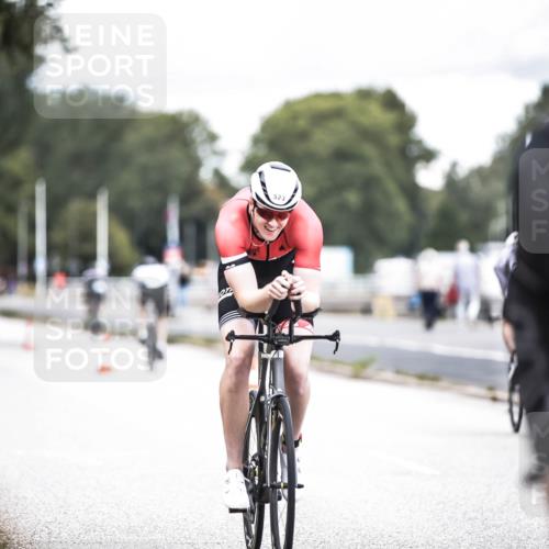 16.08.2026 - KN Förde Triathlon 2026 H.Heesch http://msf.ph/oto/9985514 16.08.2026 13:05:42 Radfahren 523, 530, 568 meine-sportfotos.de