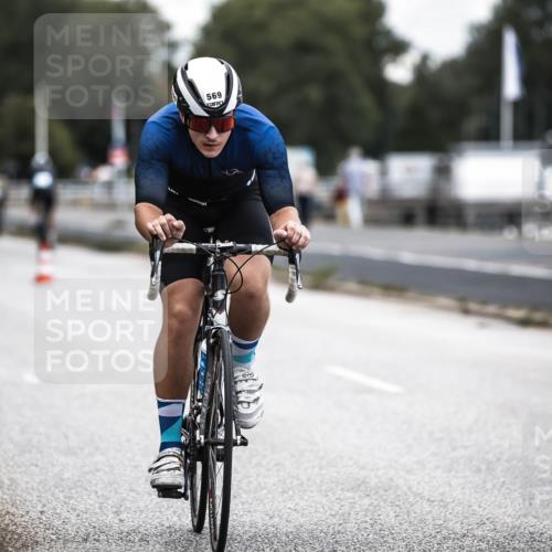 16.08.2026 - KN Förde Triathlon 2026 H.Heesch http://msf.ph/oto/9985554 16.08.2026 13:05:53 Radfahren 510, 569 meine-sportfotos.de