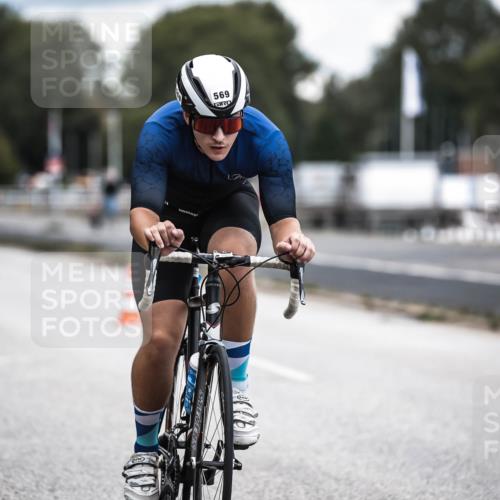 16.08.2026 - KN Förde Triathlon 2026 H.Heesch http://msf.ph/oto/9985558 16.08.2026 13:05:53 Radfahren 510, 569 meine-sportfotos.de
