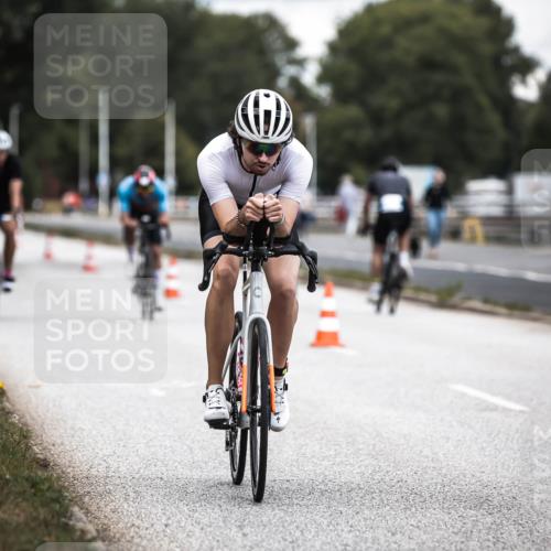 16.08.2026 - KN Förde Triathlon 2026 H.Heesch http://msf.ph/oto/9985637 16.08.2026 13:06:14 Radfahren 514, 539, 546, 585, 591 meine-sportfotos.de