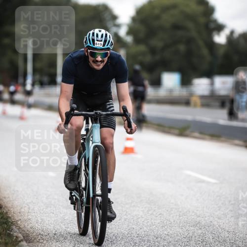 16.08.2026 - KN Förde Triathlon 2026 H.Heesch http://msf.ph/oto/9985681 16.08.2026 13:06:25 Radfahren 515, 527, 561, 580, 600, 709, 713, 714, 721, 725 meine-sportfotos.de