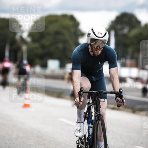 16.08.2026 - KN Förde Triathlon 2026 H.Heesch http://msf.ph/oto/9985720 16.08.2026 13:06:36 Radfahren 534, 545, 571 meine-sportfotos.de