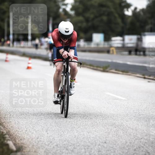 16.08.2026 - KN Förde Triathlon 2026 H.Heesch http://msf.ph/oto/9985746 16.08.2026 13:06:53 Radfahren 520, 583, 723 meine-sportfotos.de