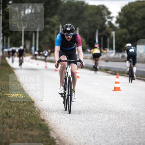 16.08.2026 - KN Förde Triathlon 2026 H.Heesch http://msf.ph/oto/9985797 16.08.2026 13:07:09 Radfahren 509, 543, 704, 727 meine-sportfotos.de