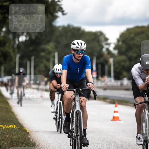 16.08.2026 - KN Förde Triathlon 2026 H.Heesch http://msf.ph/oto/9985858 16.08.2026 13:07:27 Radfahren 196, 511, 540, 552, 605, 611, 718, 735 meine-sportfotos.de