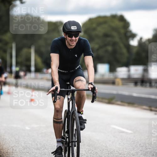 16.08.2026 - KN Förde Triathlon 2026 H.Heesch http://msf.ph/oto/9985877 16.08.2026 13:07:31 Radfahren 196, 511, 513, 540, 592, 605, 718, 735 meine-sportfotos.de