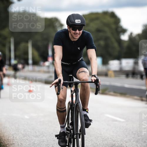 16.08.2026 - KN Förde Triathlon 2026 H.Heesch http://msf.ph/oto/9985879 16.08.2026 13:07:31 Radfahren 196, 511, 513, 540, 592, 605, 718, 735 meine-sportfotos.de
