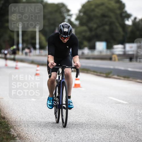 16.08.2026 - KN Förde Triathlon 2026 H.Heesch http://msf.ph/oto/9985892 16.08.2026 13:07:34 Radfahren 196, 513, 592, 711 meine-sportfotos.de