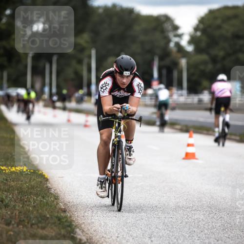 16.08.2026 - KN Förde Triathlon 2026 H.Heesch http://msf.ph/oto/9985903 16.08.2026 13:07:38 Radfahren 592, 711 meine-sportfotos.de