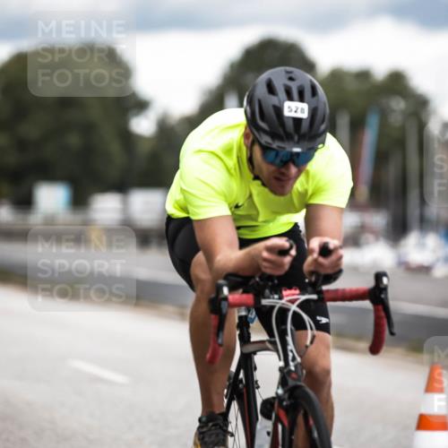 16.08.2026 - KN Förde Triathlon 2026 H.Heesch http://msf.ph/oto/9985932 16.08.2026 13:07:45 Radfahren 521, 524, 528, 530, 743 meine-sportfotos.de