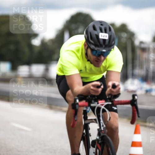 16.08.2026 - KN Förde Triathlon 2026 H.Heesch http://msf.ph/oto/9985933 16.08.2026 13:07:45 Radfahren 521, 524, 528, 530, 743 meine-sportfotos.de