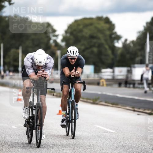 16.08.2026 - KN Förde Triathlon 2026 H.Heesch http://msf.ph/oto/9985942 16.08.2026 13:07:47 Radfahren 521, 524, 528, 530, 594, 743 meine-sportfotos.de