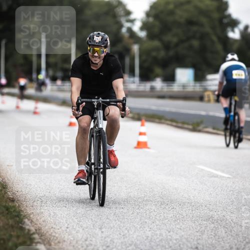 16.08.2026 - KN Förde Triathlon 2026 H.Heesch http://msf.ph/oto/9985989 16.08.2026 13:07:55 Radfahren 562, 594, 603, 738 meine-sportfotos.de