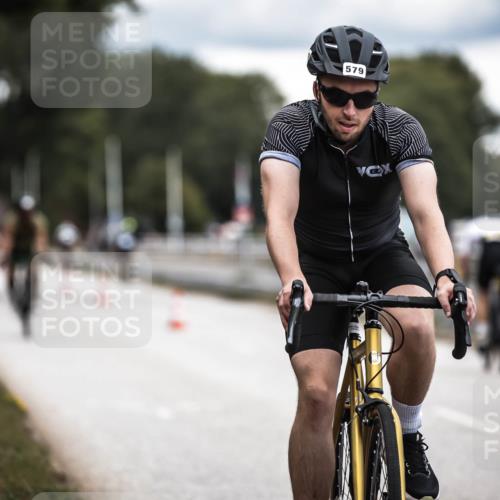 16.08.2026 - KN Förde Triathlon 2026 H.Heesch http://msf.ph/oto/9986039 16.08.2026 13:08:06 Radfahren 565, 579, 710 meine-sportfotos.de