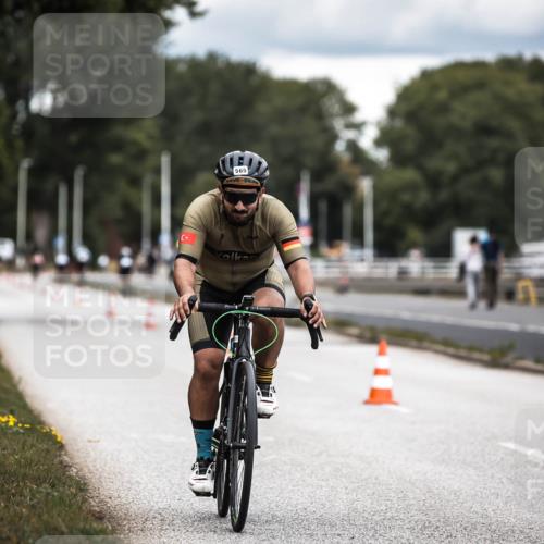 16.08.2026 - KN Förde Triathlon 2026 H.Heesch http://msf.ph/oto/9986047 16.08.2026 13:08:09 Radfahren 565, 579, 710, 732 meine-sportfotos.de