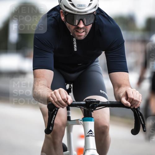 16.08.2026 - KN Förde Triathlon 2026 H.Heesch http://msf.ph/oto/9986110 16.08.2026 13:08:38 Radfahren 576, 715 meine-sportfotos.de