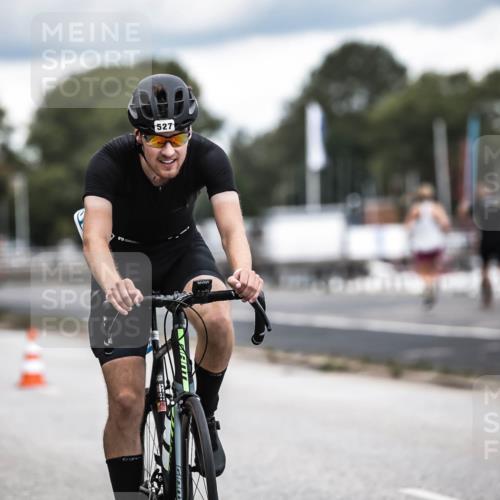 16.08.2026 - KN Förde Triathlon 2026 H.Heesch http://msf.ph/oto/9986128 16.08.2026 13:08:45 Radfahren 527, 586, 598 meine-sportfotos.de