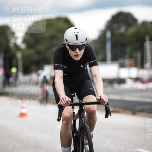 16.08.2026 - KN Förde Triathlon 2026 H.Heesch http://msf.ph/oto/9986175 16.08.2026 13:08:57 Radfahren 591, 600, 713, 714, 725 meine-sportfotos.de
