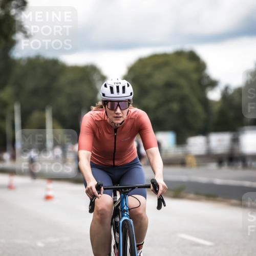 16.08.2026 - KN Förde Triathlon 2026 H.Heesch http://msf.ph/oto/9986198 16.08.2026 13:09:02 Radfahren 589, 591, 707, 709 meine-sportfotos.de