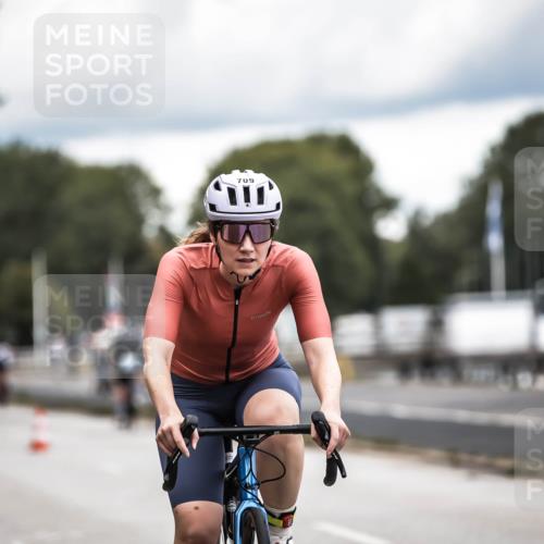 16.08.2026 - KN Förde Triathlon 2026 H.Heesch http://msf.ph/oto/9986201 16.08.2026 13:09:03 Radfahren 589, 591, 707, 709 meine-sportfotos.de