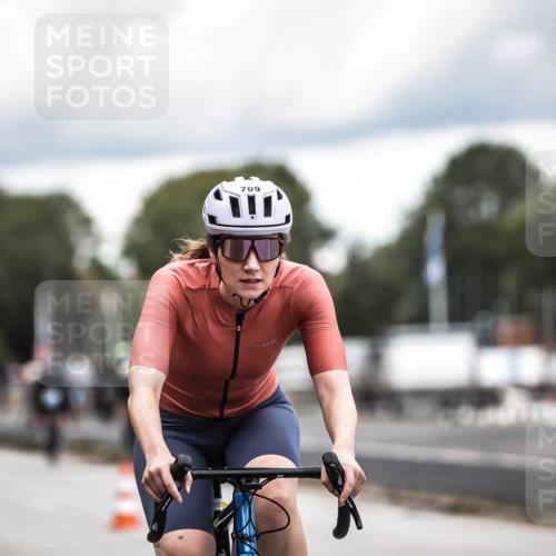 16.08.2026 - KN Förde Triathlon 2026 H.Heesch http://msf.ph/oto/9986204 16.08.2026 13:09:03 Radfahren 589, 591, 707, 709 meine-sportfotos.de