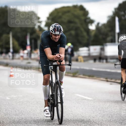 16.08.2026 - KN Förde Triathlon 2026 H.Heesch http://msf.ph/oto/9986244 16.08.2026 13:09:14 Radfahren 519, 520, 522, 525, 551 meine-sportfotos.de