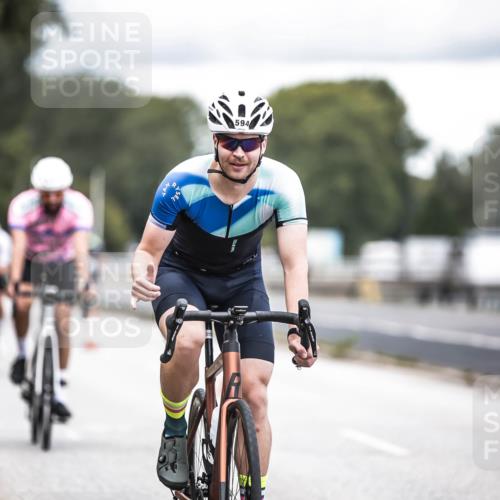 16.08.2026 - KN Förde Triathlon 2026 H.Heesch http://msf.ph/oto/9986384 16.08.2026 13:10:11 Radfahren 594, 595, 710, 718, 732 meine-sportfotos.de