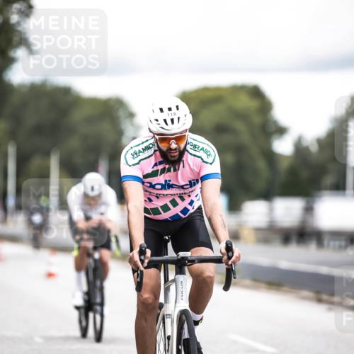 16.08.2026 - KN Förde Triathlon 2026 H.Heesch http://msf.ph/oto/9986395 16.08.2026 13:10:12 Radfahren 594, 710, 718, 732 meine-sportfotos.de