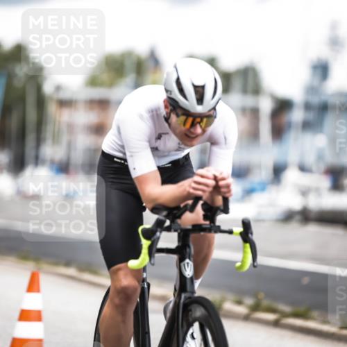 16.08.2026 - KN Förde Triathlon 2026 H.Heesch http://msf.ph/oto/9986409 16.08.2026 13:10:13 Radfahren 592, 594, 710, 718, 732 meine-sportfotos.de