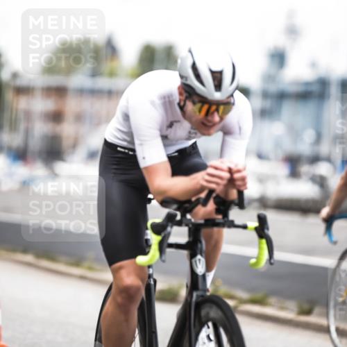 16.08.2026 - KN Förde Triathlon 2026 H.Heesch http://msf.ph/oto/9986410 16.08.2026 13:10:13 Radfahren 592, 594, 710, 718, 732 meine-sportfotos.de