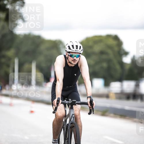 16.08.2026 - KN Förde Triathlon 2026 H.Heesch http://msf.ph/oto/9986441 16.08.2026 13:10:32 Radfahren 574, 603 meine-sportfotos.de