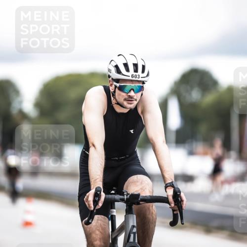 16.08.2026 - KN Förde Triathlon 2026 H.Heesch http://msf.ph/oto/9986450 16.08.2026 13:10:33 Radfahren 574, 588, 603 meine-sportfotos.de