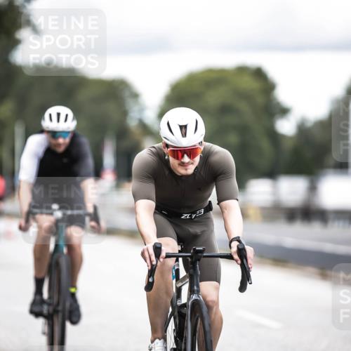 16.08.2026 - KN Förde Triathlon 2026 H.Heesch http://msf.ph/oto/9986514 16.08.2026 13:11:02 Radfahren 503, 506, 532, 538, 547, 597, 598, 707, 731, 736 meine-sportfotos.de