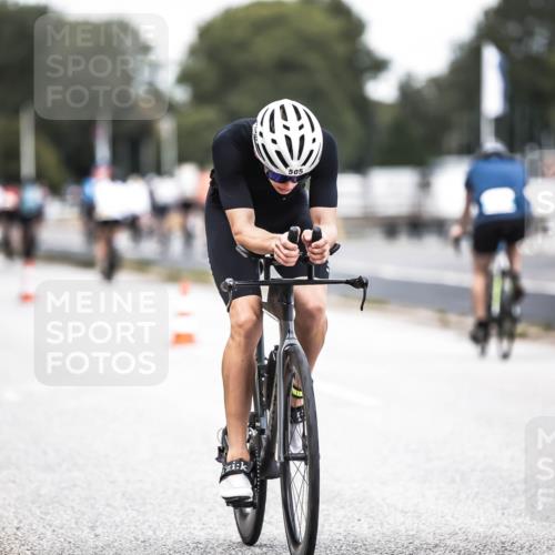 16.08.2026 - KN Förde Triathlon 2026 H.Heesch http://msf.ph/oto/9986583 16.08.2026 13:11:15 Radfahren 577, 584, 706 meine-sportfotos.de