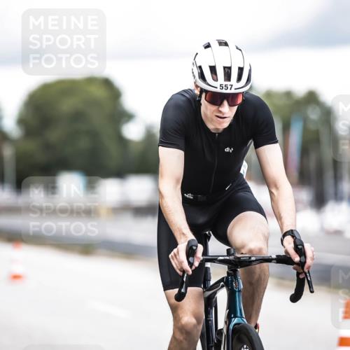 16.08.2026 - KN Förde Triathlon 2026 H.Heesch http://msf.ph/oto/9986651 16.08.2026 13:11:29 Radfahren 508, 557, 576, 604, 608, 703 meine-sportfotos.de
