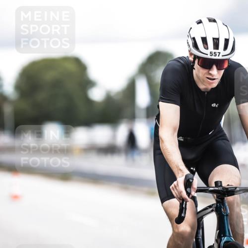 16.08.2026 - KN Förde Triathlon 2026 H.Heesch http://msf.ph/oto/9986653 16.08.2026 13:11:29 Radfahren 508, 557, 576, 604, 608, 703 meine-sportfotos.de