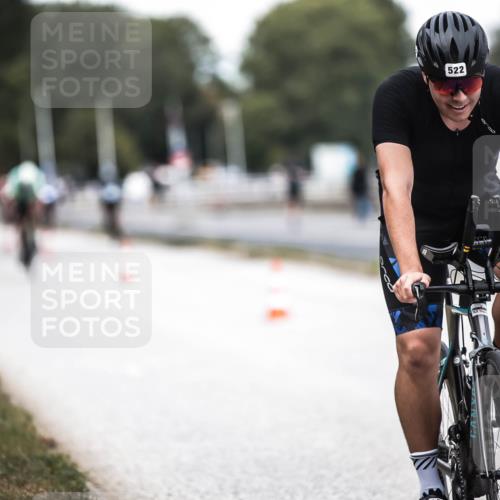 16.08.2026 - KN Förde Triathlon 2026 H.Heesch http://msf.ph/oto/9986707 16.08.2026 13:11:45 Radfahren 522, 548, 581, 702 meine-sportfotos.de