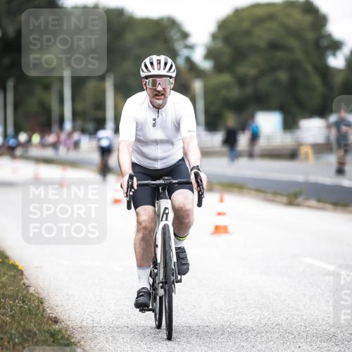 16.08.2026 - KN Förde Triathlon 2026 H.Heesch http://msf.ph/oto/9986723 16.08.2026 13:11:54 Radfahren 533, 737 meine-sportfotos.de