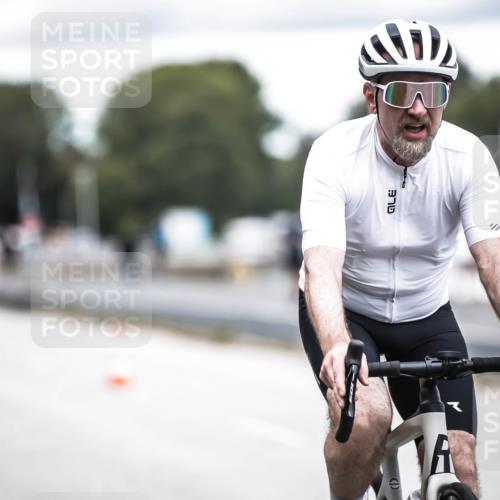 16.08.2026 - KN Förde Triathlon 2026 H.Heesch http://msf.ph/oto/9986737 16.08.2026 13:11:55 Radfahren 533, 737 meine-sportfotos.de