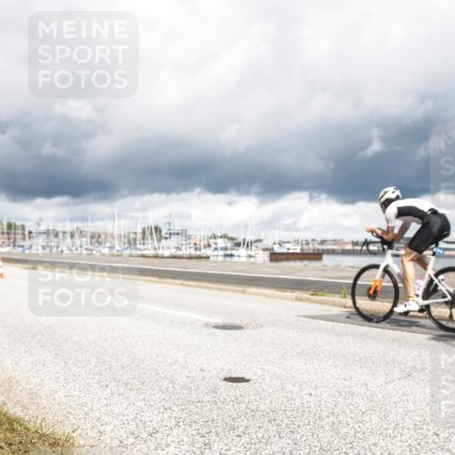 16.08.2026 - KN Förde Triathlon 2026 H.Heesch http://msf.ph/oto/9986776 16.08.2026 12:55:23 Radfahren 502, 546, 572, 587, 719 meine-sportfotos.de