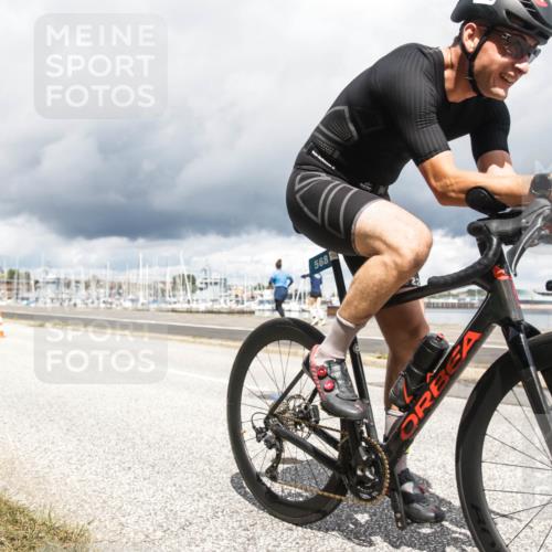 16.08.2026 - KN Förde Triathlon 2026 H.Heesch http://msf.ph/oto/9986826 16.08.2026 12:56:50 Radfahren 539, 568, 612 meine-sportfotos.de