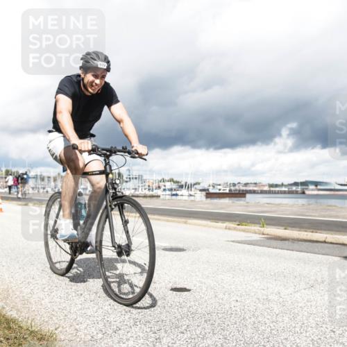16.08.2026 - KN Förde Triathlon 2026 H.Heesch http://msf.ph/oto/9986897 16.08.2026 12:58:30 Radfahren 547, 572, 596, 600, 716 meine-sportfotos.de