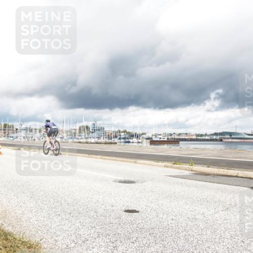 16.08.2026 - KN Förde Triathlon 2026 H.Heesch http://msf.ph/oto/9986912 16.08.2026 12:58:45 Radfahren 595, 713 meine-sportfotos.de